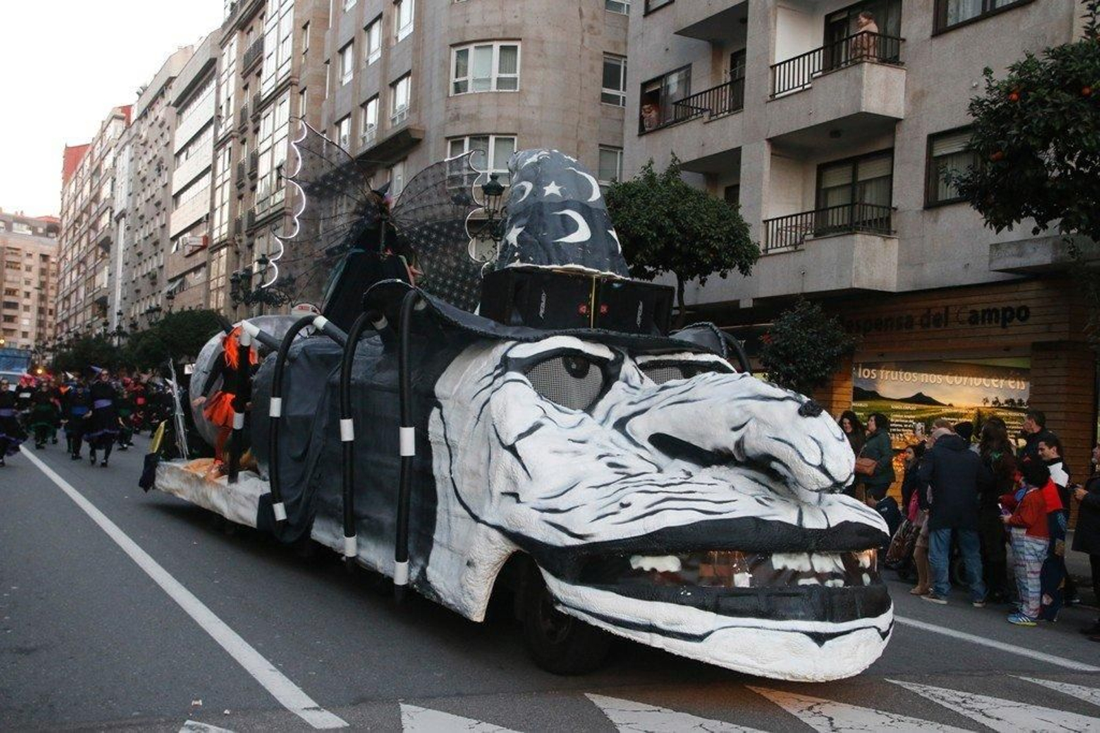 Desfile de carrozas del Carnaval Foto JV Landín 291
