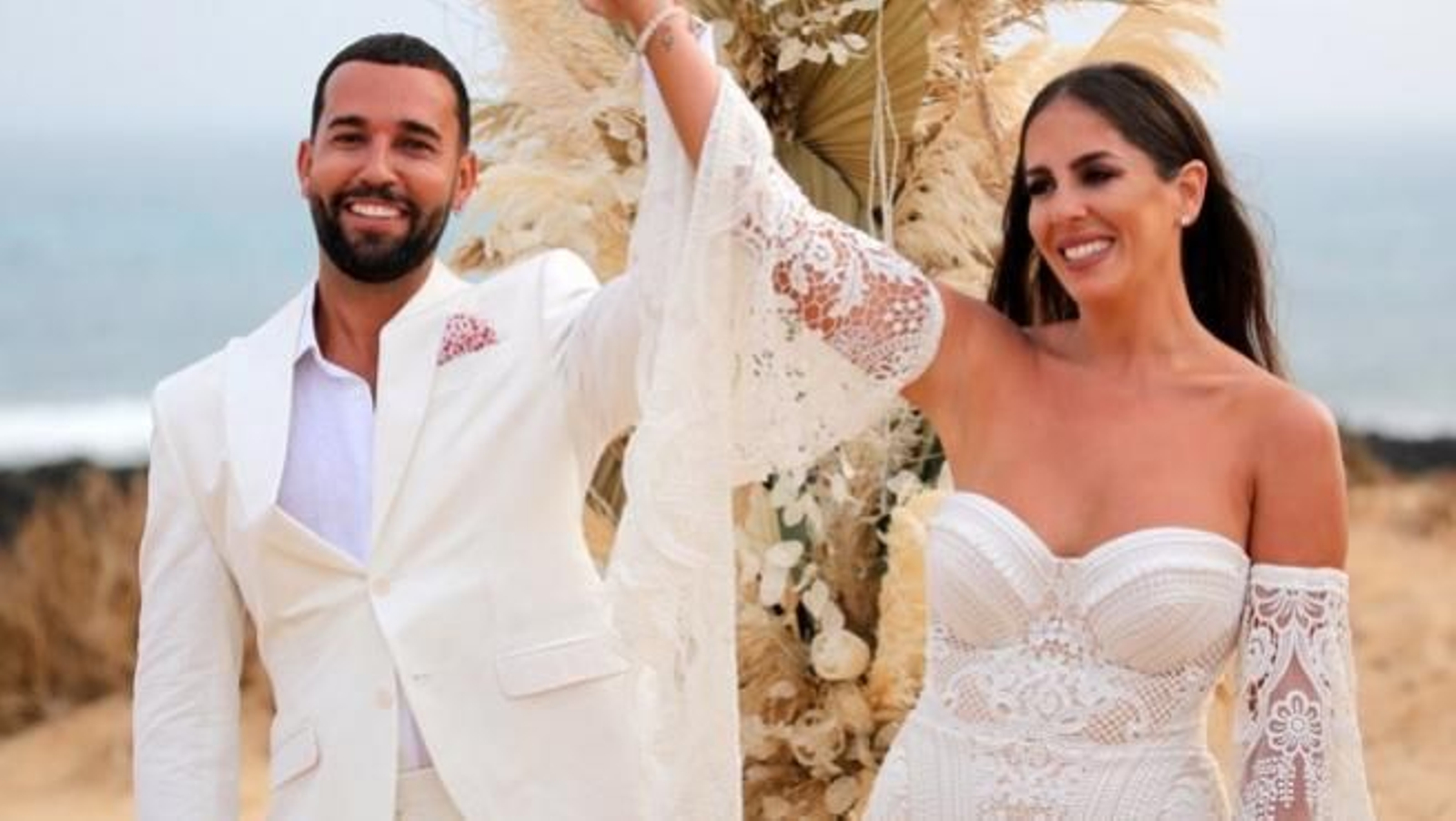 Anabel Pantoja y Omar Suárez el día de su boda. // E.P.