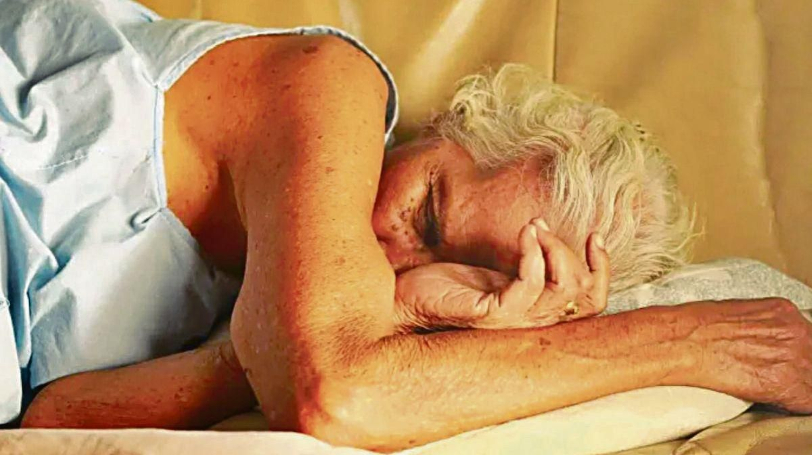 Una persona con insomnio.