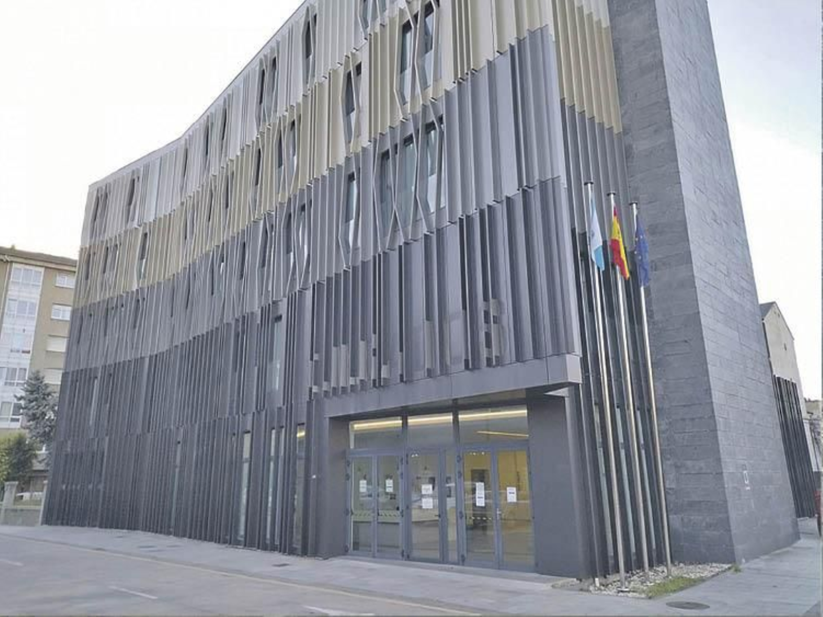 Edificio judicial de O Barco.