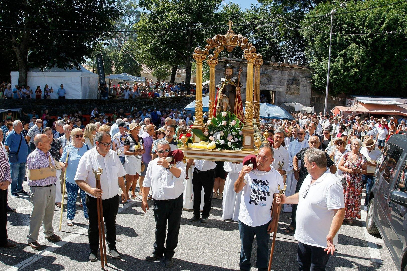 Procesión en la romería de San Roque.