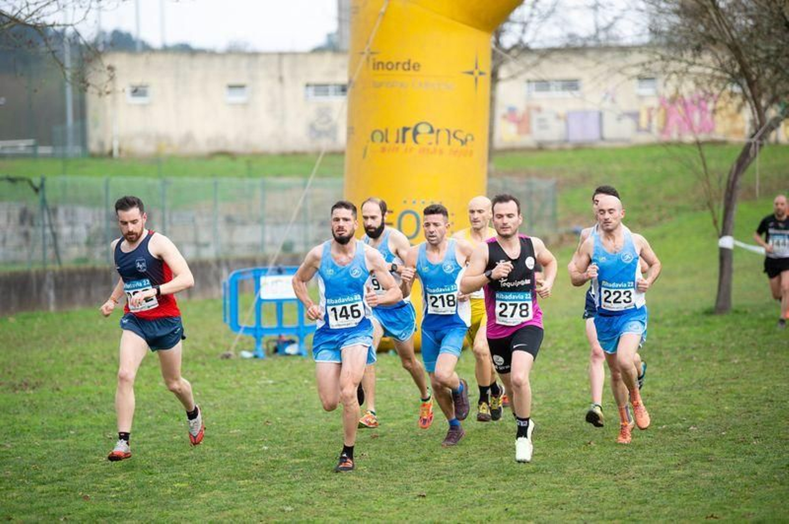 Cita con el atletismo en el "Cross Vila de Ribadavia"