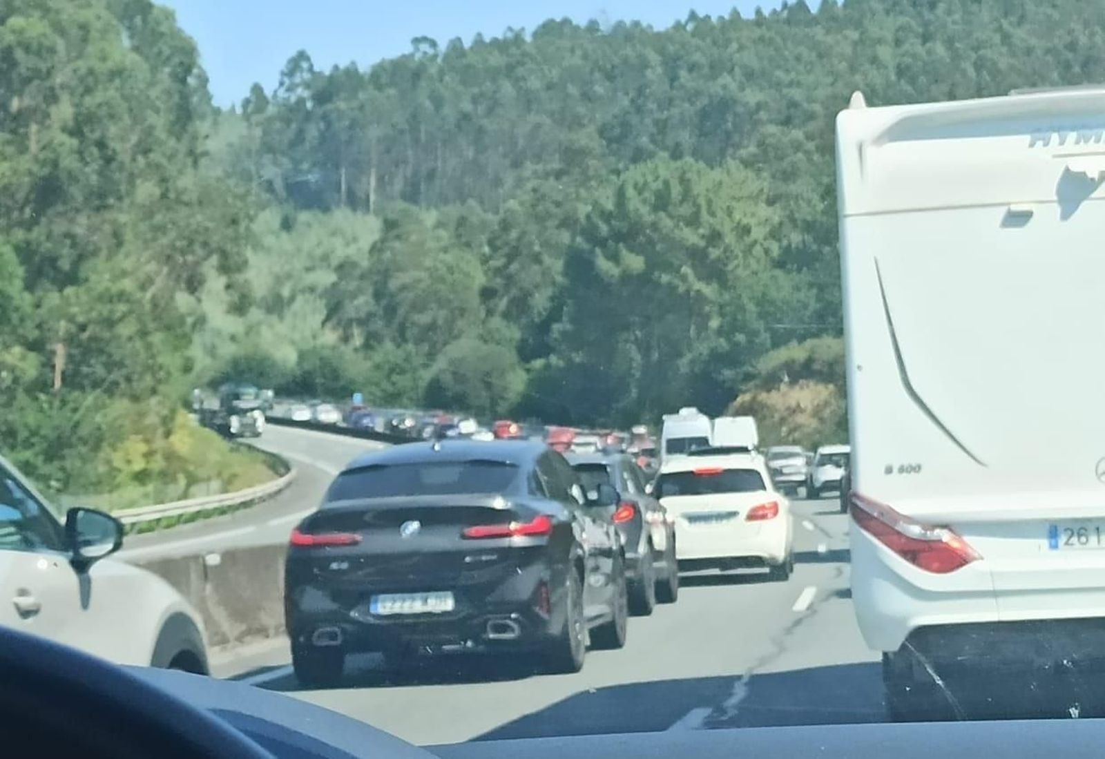 Retenciones de hasta seis kilómetros en la AP-9 a su paso por Padrón (A Coruña) debido a una avería en un vehículo