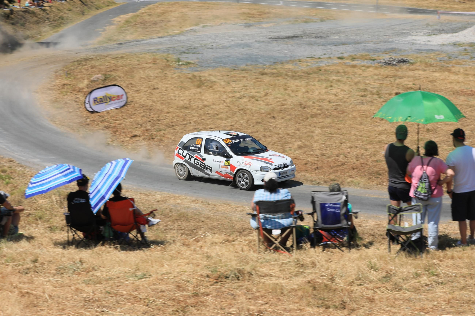 Galería | El público disfruta del Rally de Ourense en el tramo Cartelle-Toén, en fotos