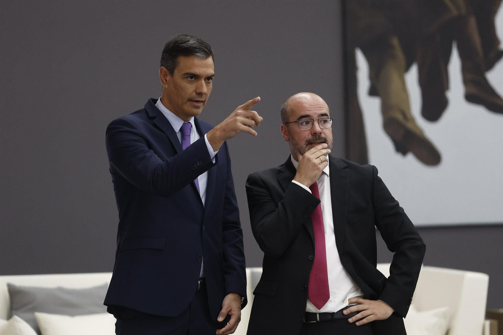 Sánchez visita las instalaciones de la cumbre de la OTAN en Ifema. // EFE