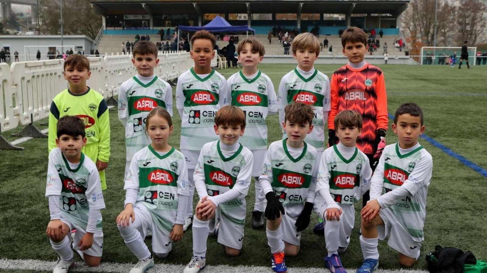 Las prebenjamines del Pabellón. | Fotos: Marcos Atrio/Miguel Ángel