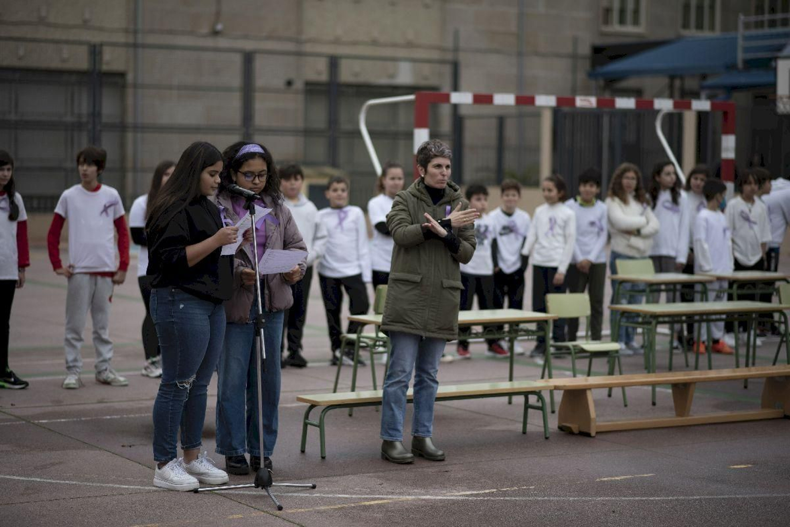 Acto organizado por el alumnado del IES 12 de Outubro, CEIP Prácticas e IES Blanco Amor.
Foto: Xesús Fariñas
