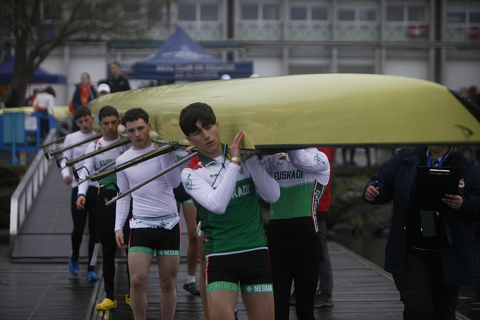 Galería | Castrelo disfrutó de la élite en sus aguas