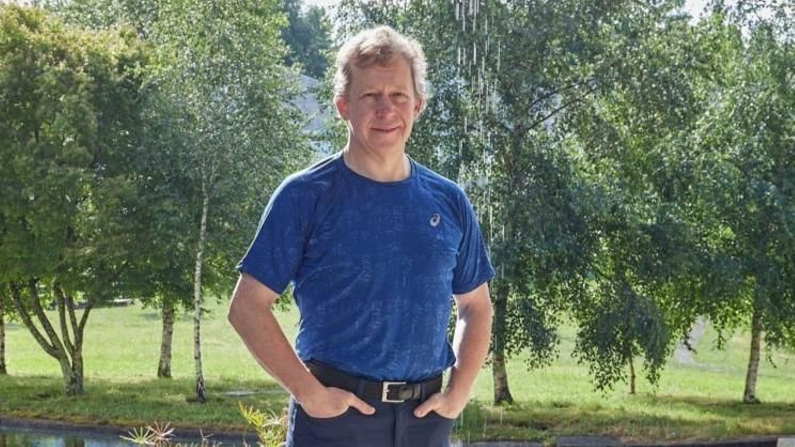 El químico, ayer en los exteriores de Económicas.