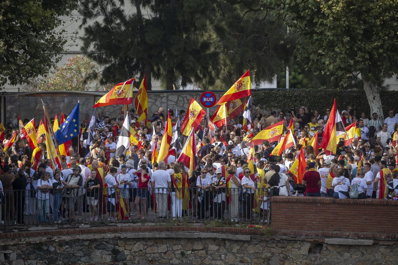 Concentración en Ceuta para protestar por la crisis migratoria con motivo de la celebración del Día de Ceuta.