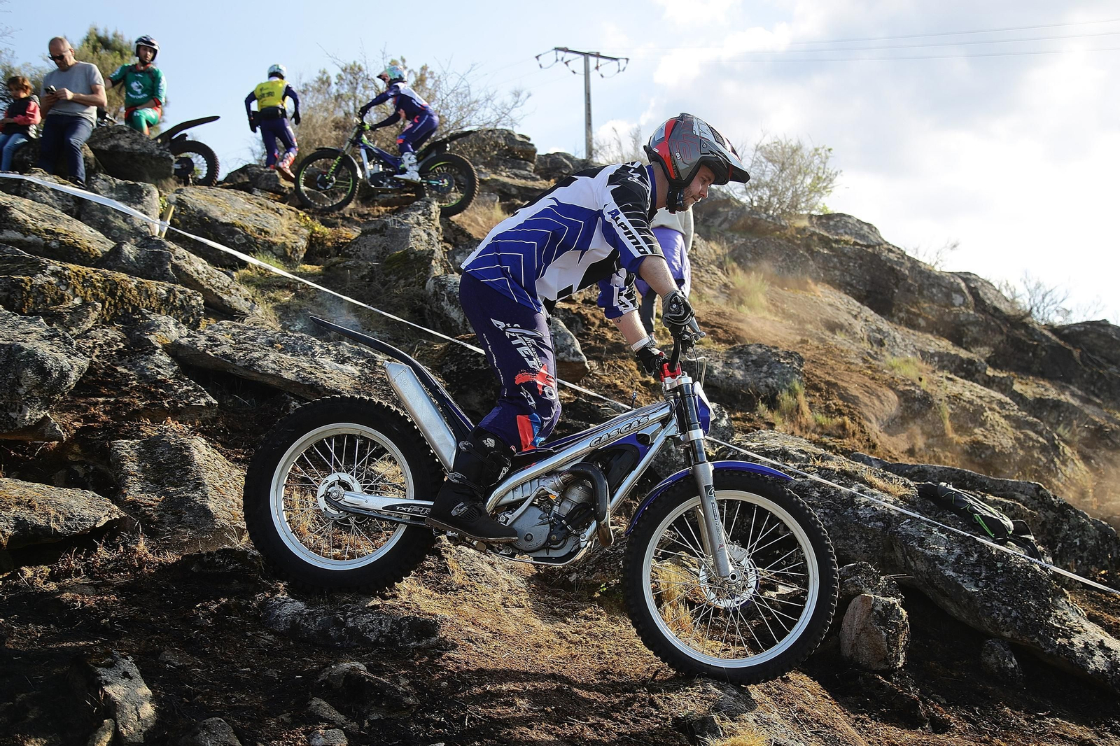 Galería | Así arrancó el Campeonato Gallego de Trial en Vilar de Barrio, en imágenes