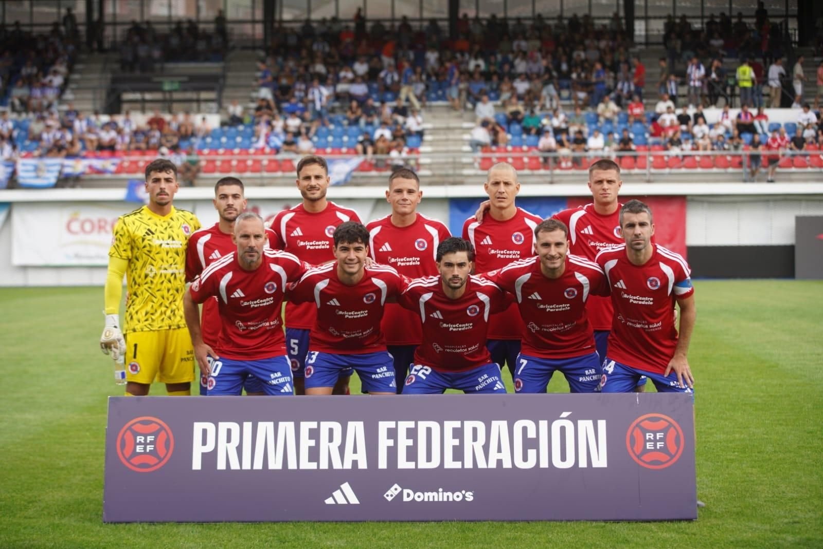 Galería | O Couto disfruta con el estreno de la UD Ourense en Primera Federación, en fotos