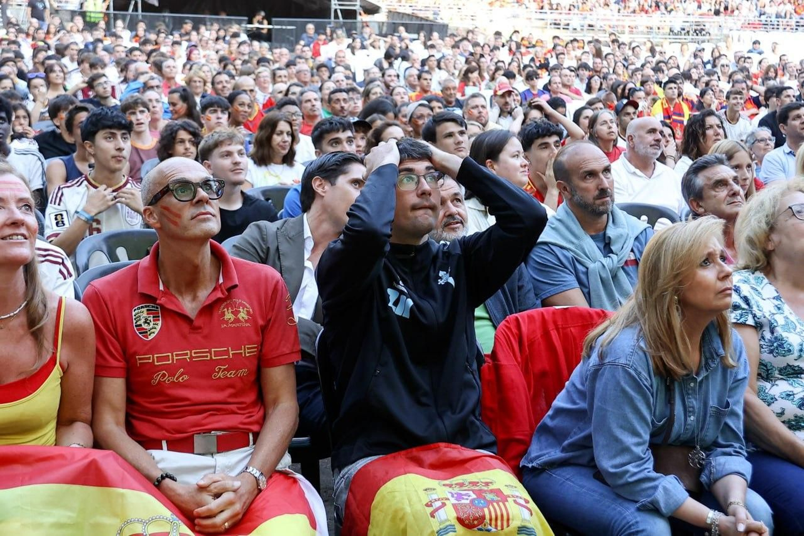 Galería | Castrelos, a reventar para ver a la selección