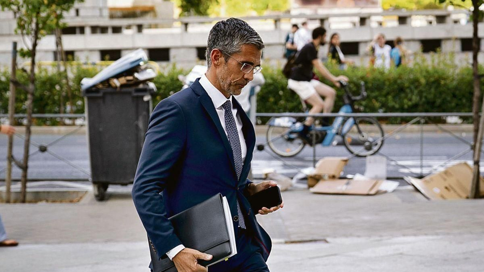 El abogado de Begoña Gómez, Jaime Campaner, a su llegada a los Juzgados en Madrid.