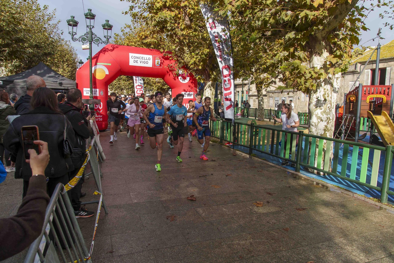 Galería | Carrera por la esclerosis múltiple en Bouzas
