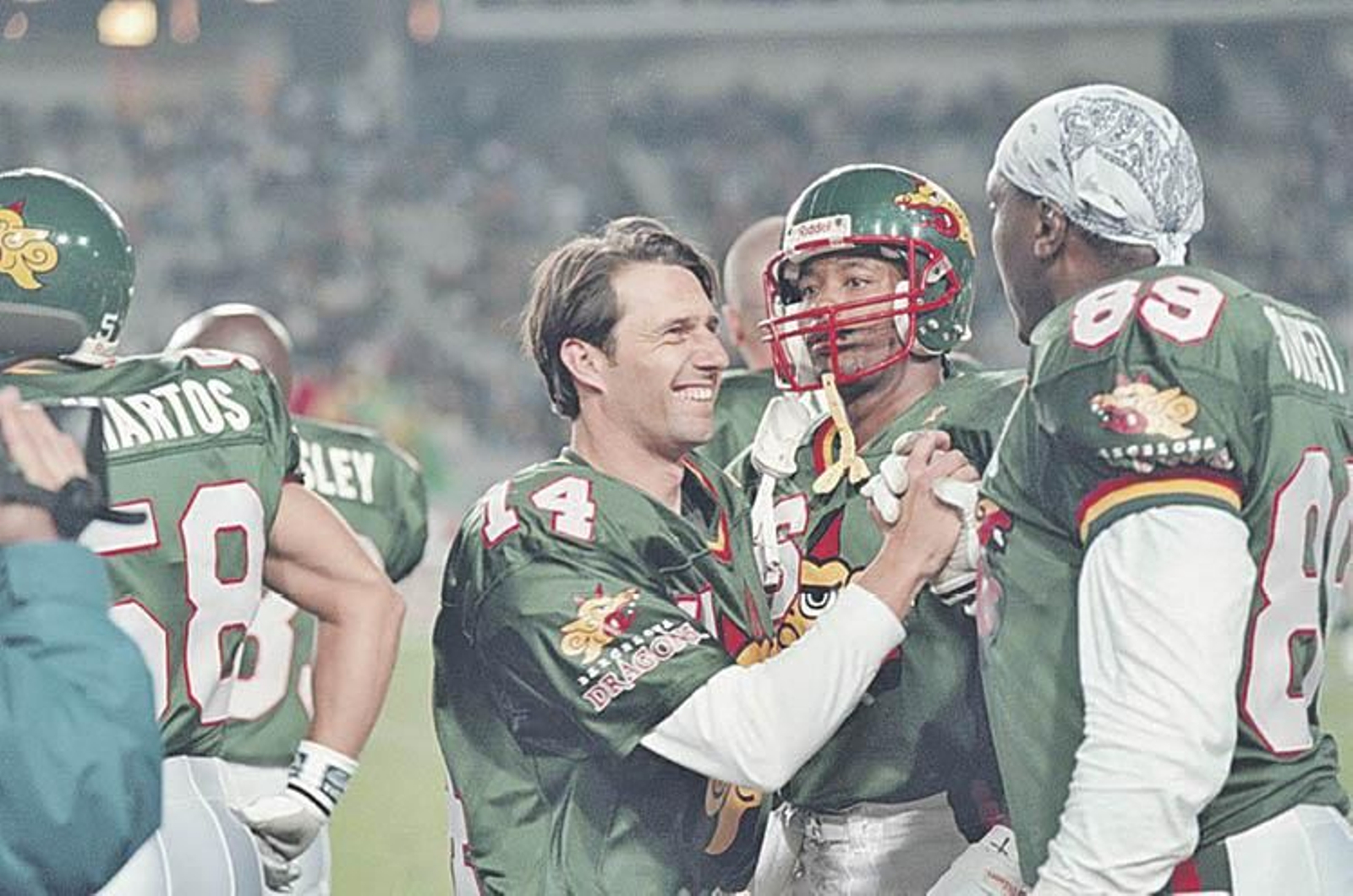 Angoy, en su etapa con los Dragons.