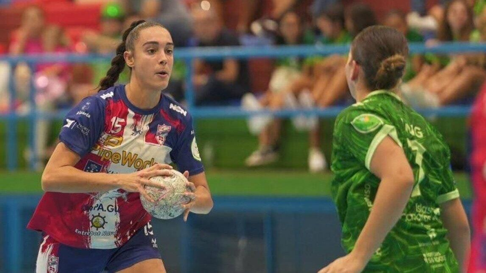 Elena Martínez tiene una lesión grave en la rodilla derecha y causa baja en el Guardés.