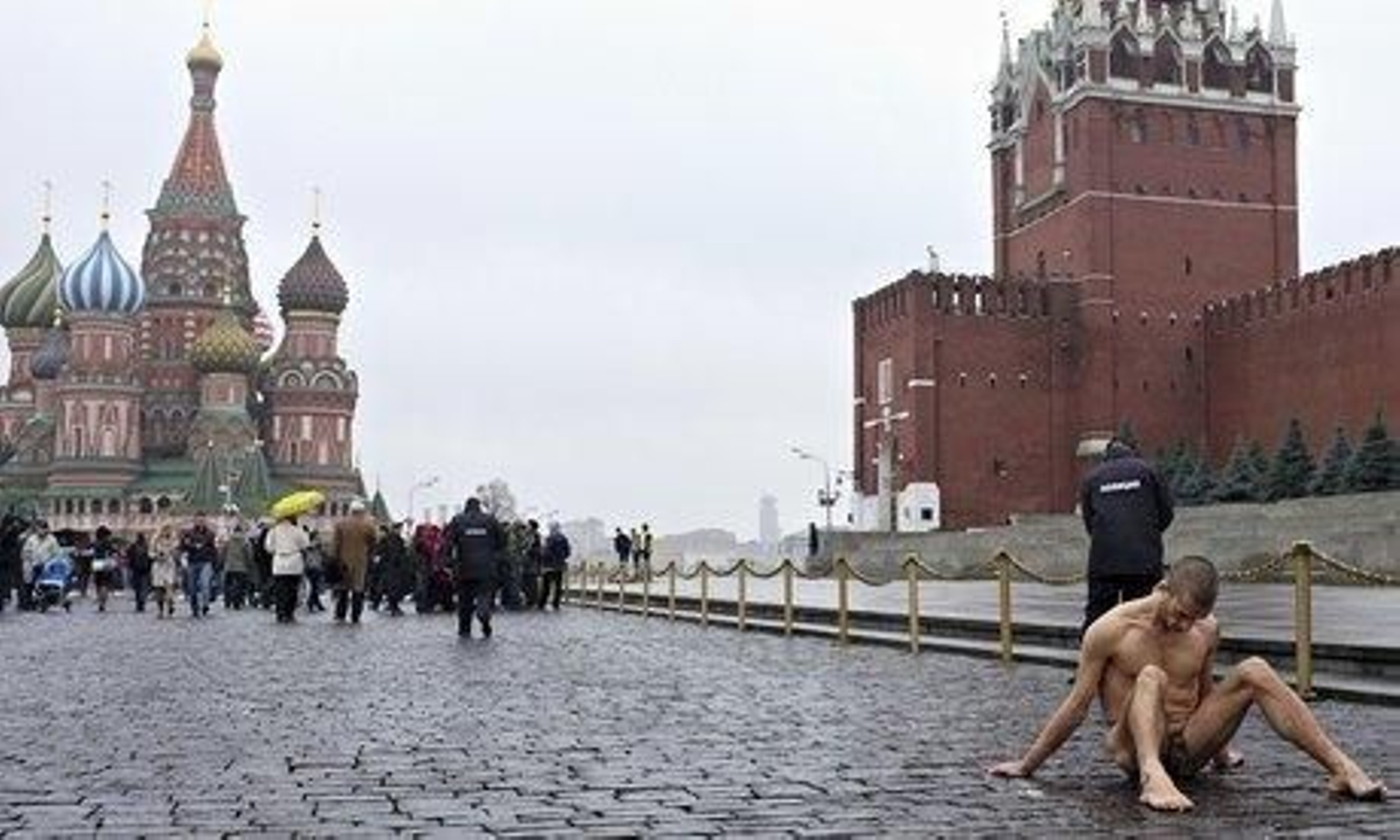 El polémico Piotr Pavlenski.