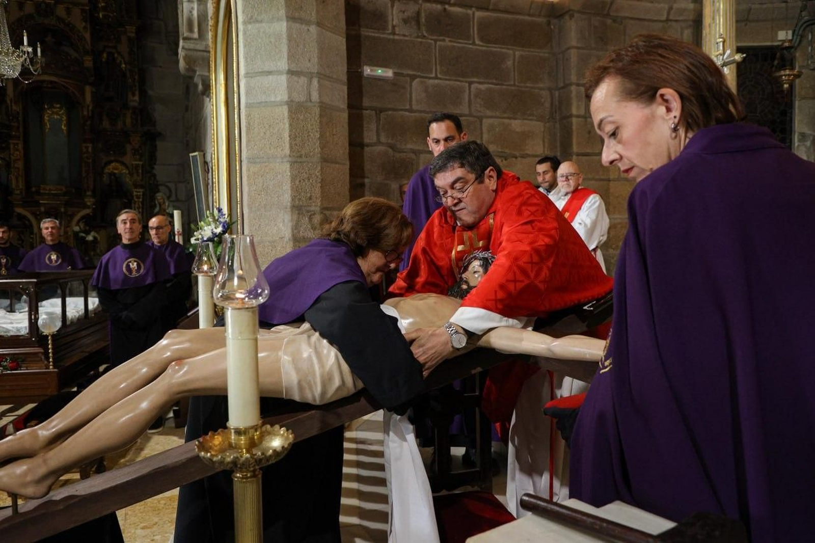 Desenclavo y procesion de la Santo Entierro de Bouzas (10)