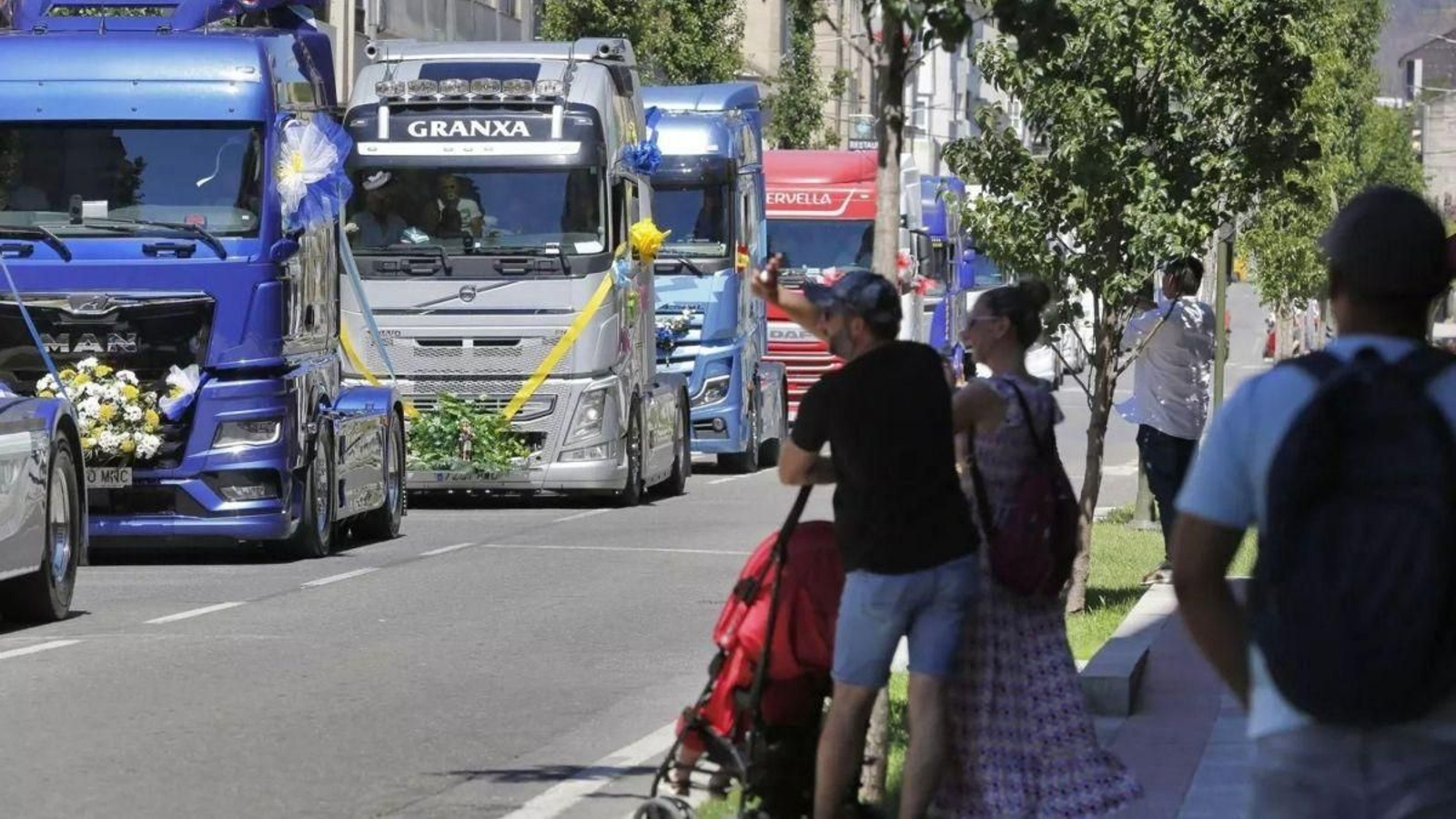 Los camioneros celebrando un año más su patrón, San Cristóbal