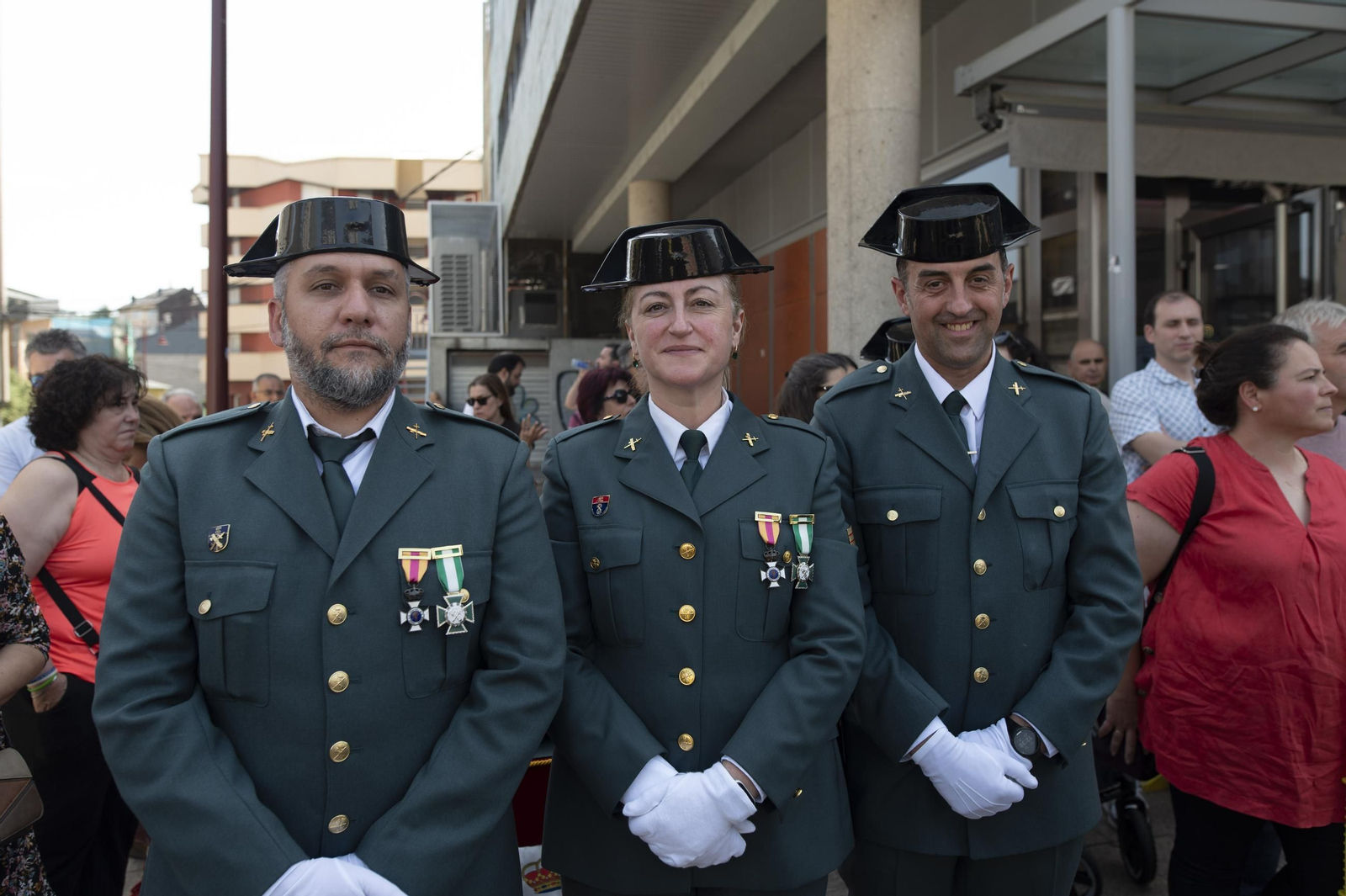Galería | O Barco de Valdeorras se vuelca con el 182 aniversario de la Guardia Civil