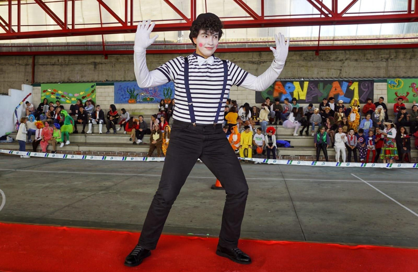 Los niños protagonizan el primer día del Entroido en Vigo