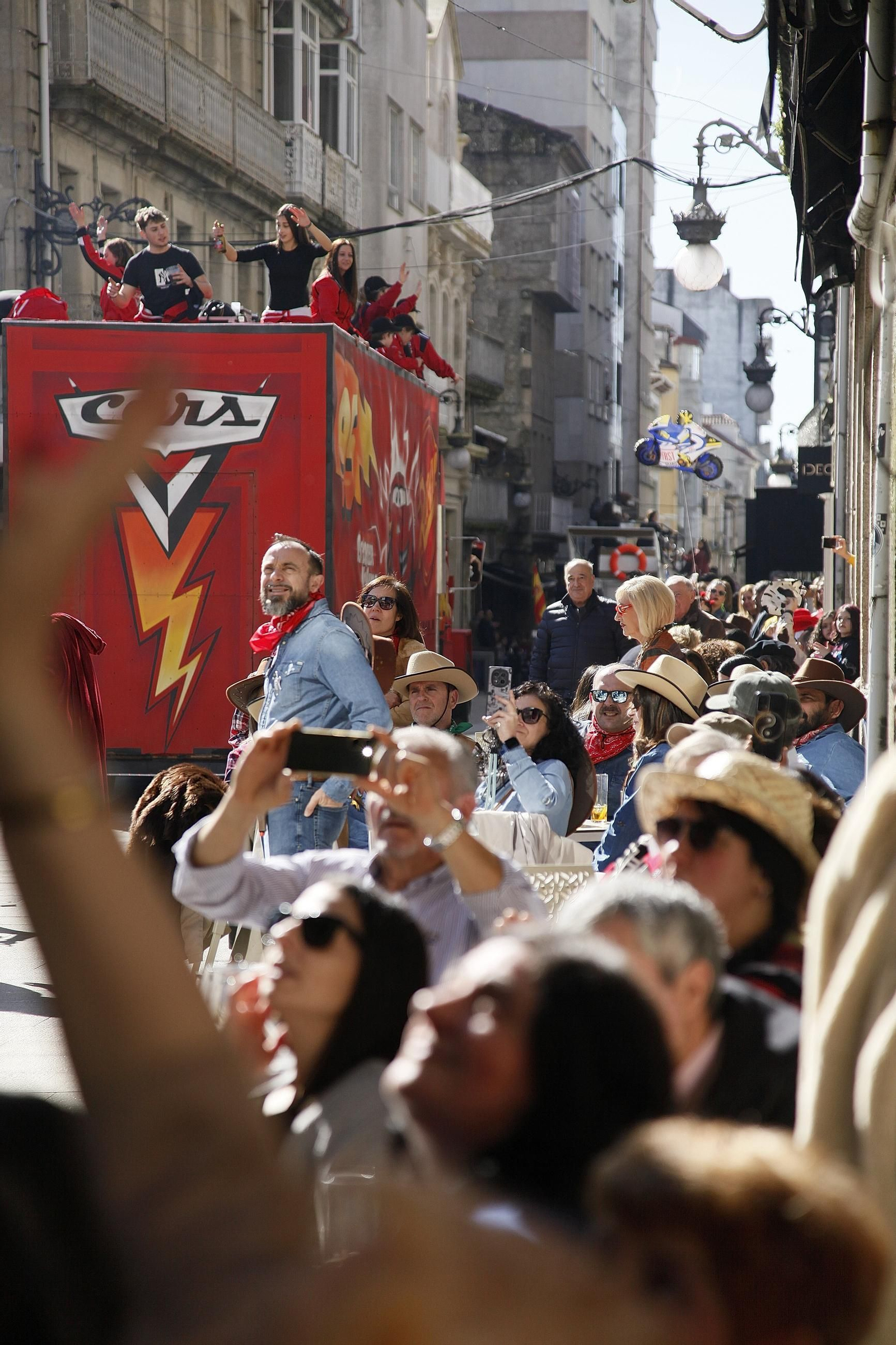 Galería | Sabroso cierre de Entroido en Carballiño, con la Festa da Cachucha