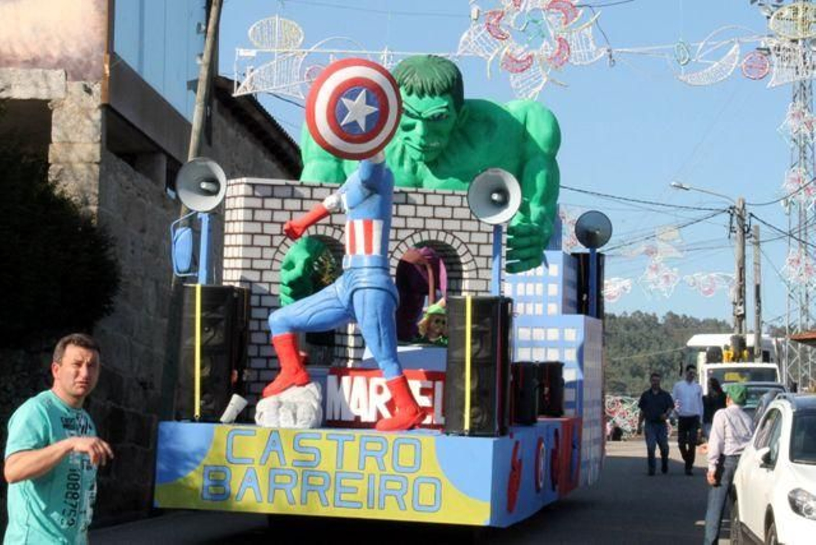 En Salceda, la carroza de Castro Barreiro salio la primera.