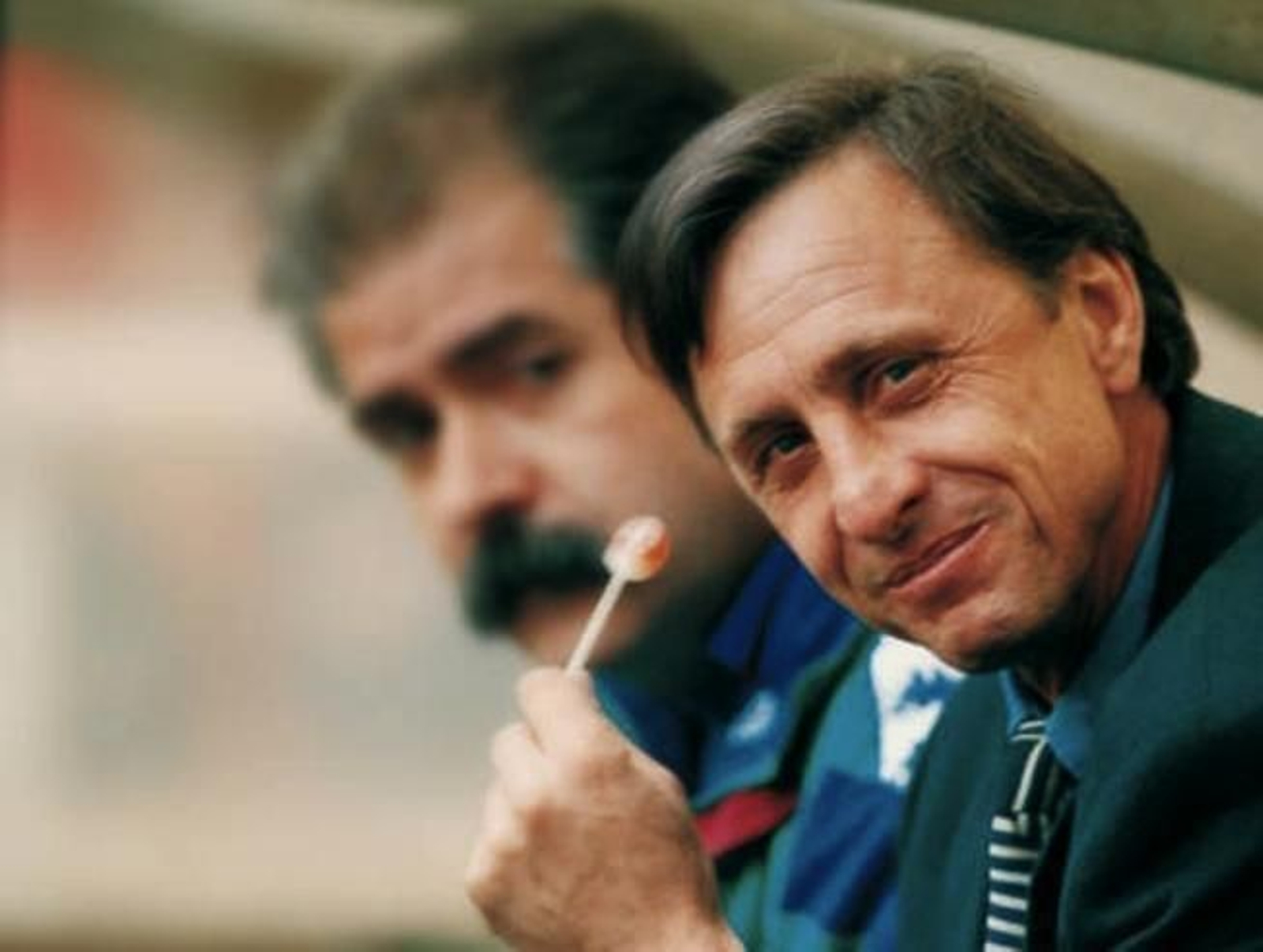 Johan Cruyff como entrenador del Barcelona.