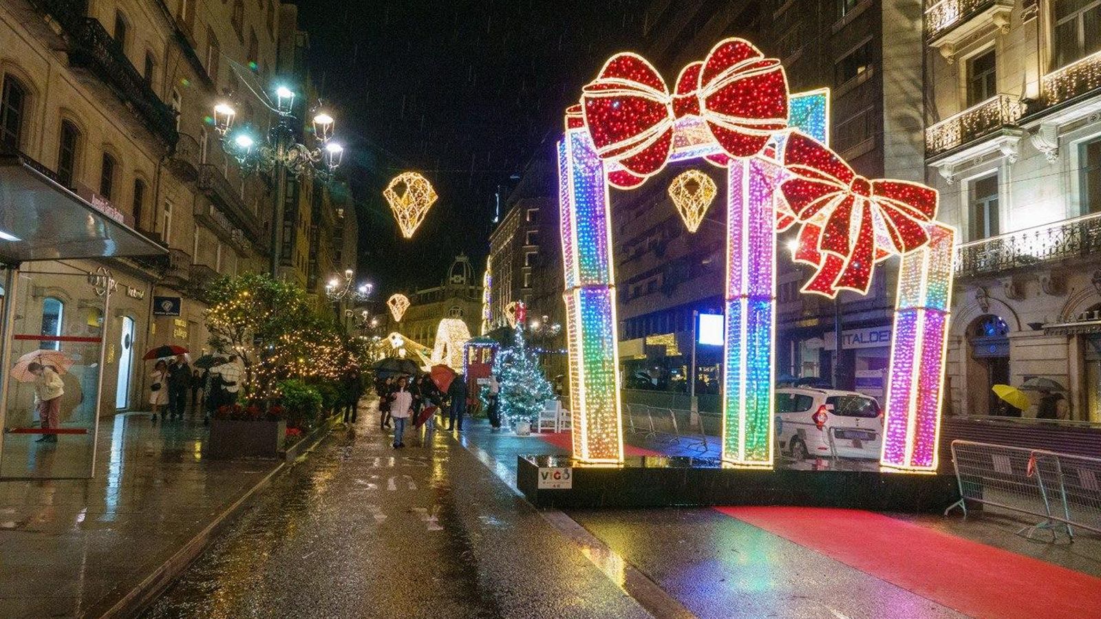 Galería | Vigo se ilumina con las luces de Navidad 2025