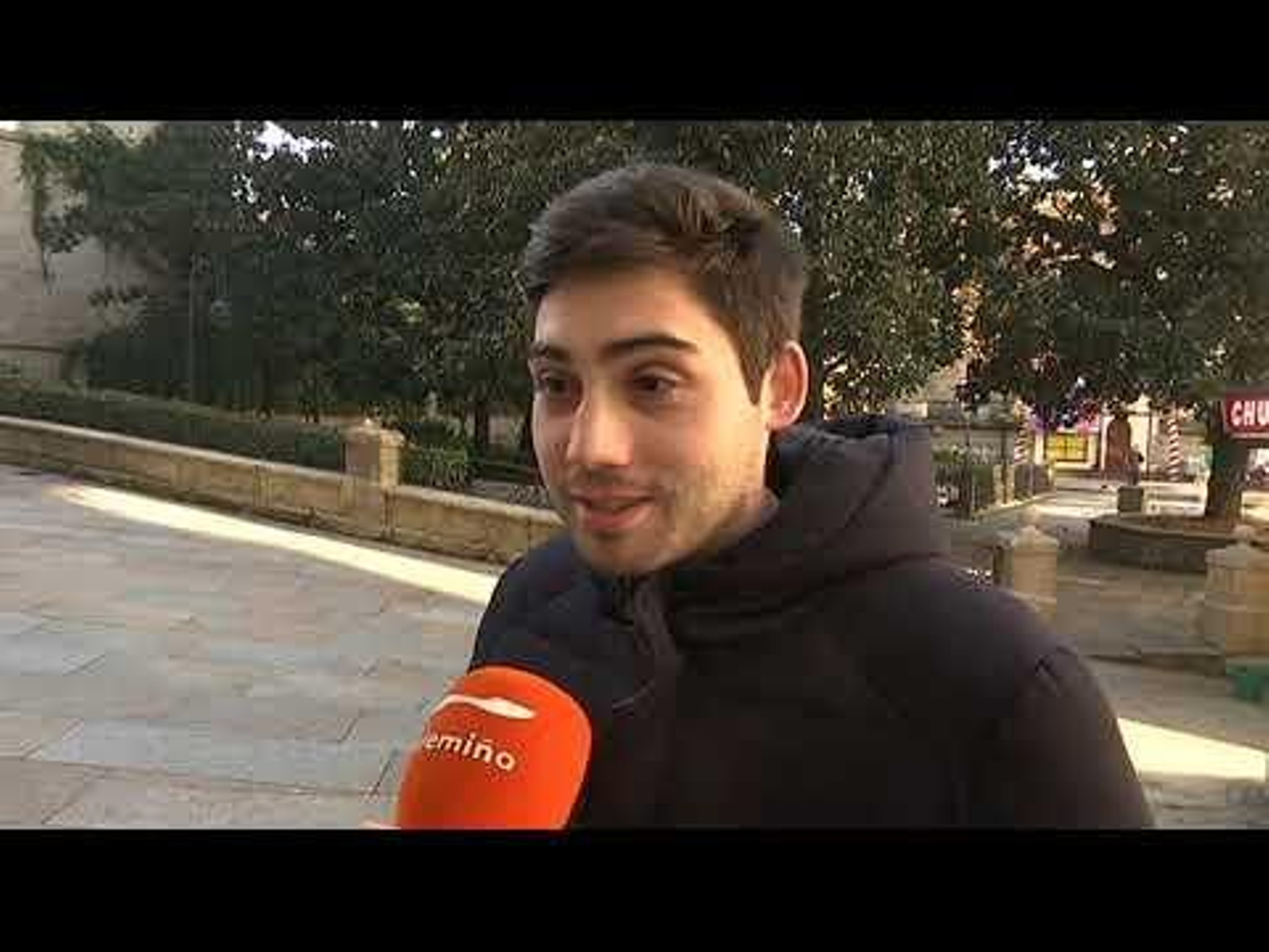 Los comercios ourensanos inician la temporada de rebajas