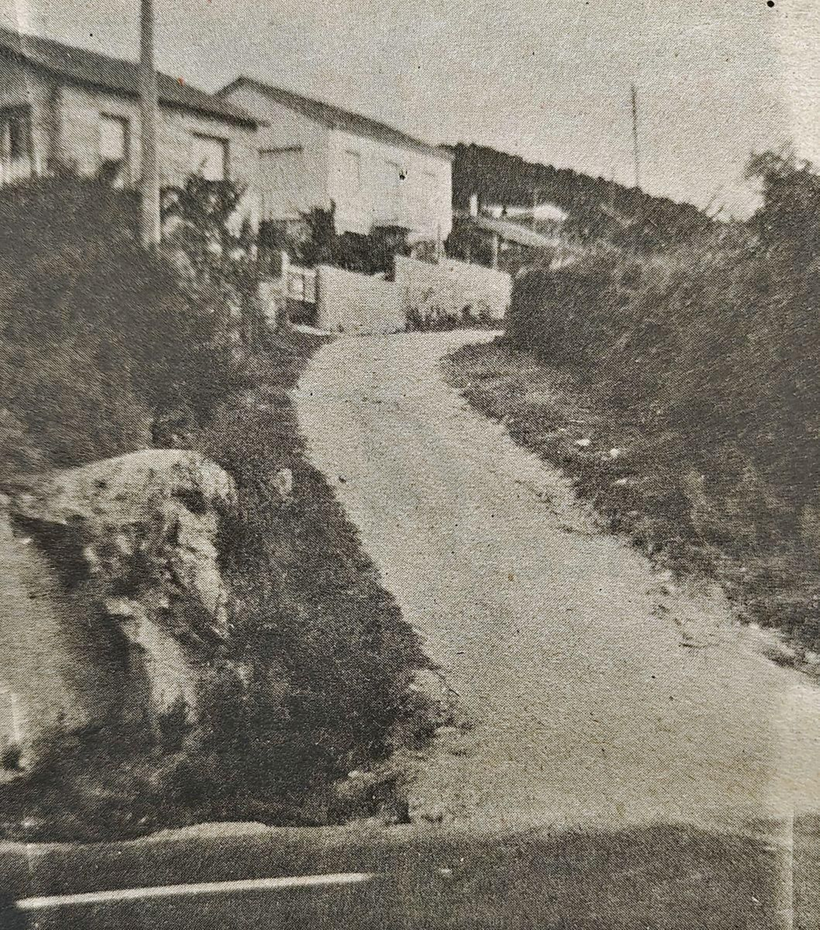 Peligrosa pendiente en el Camino Real de Cudeiro.