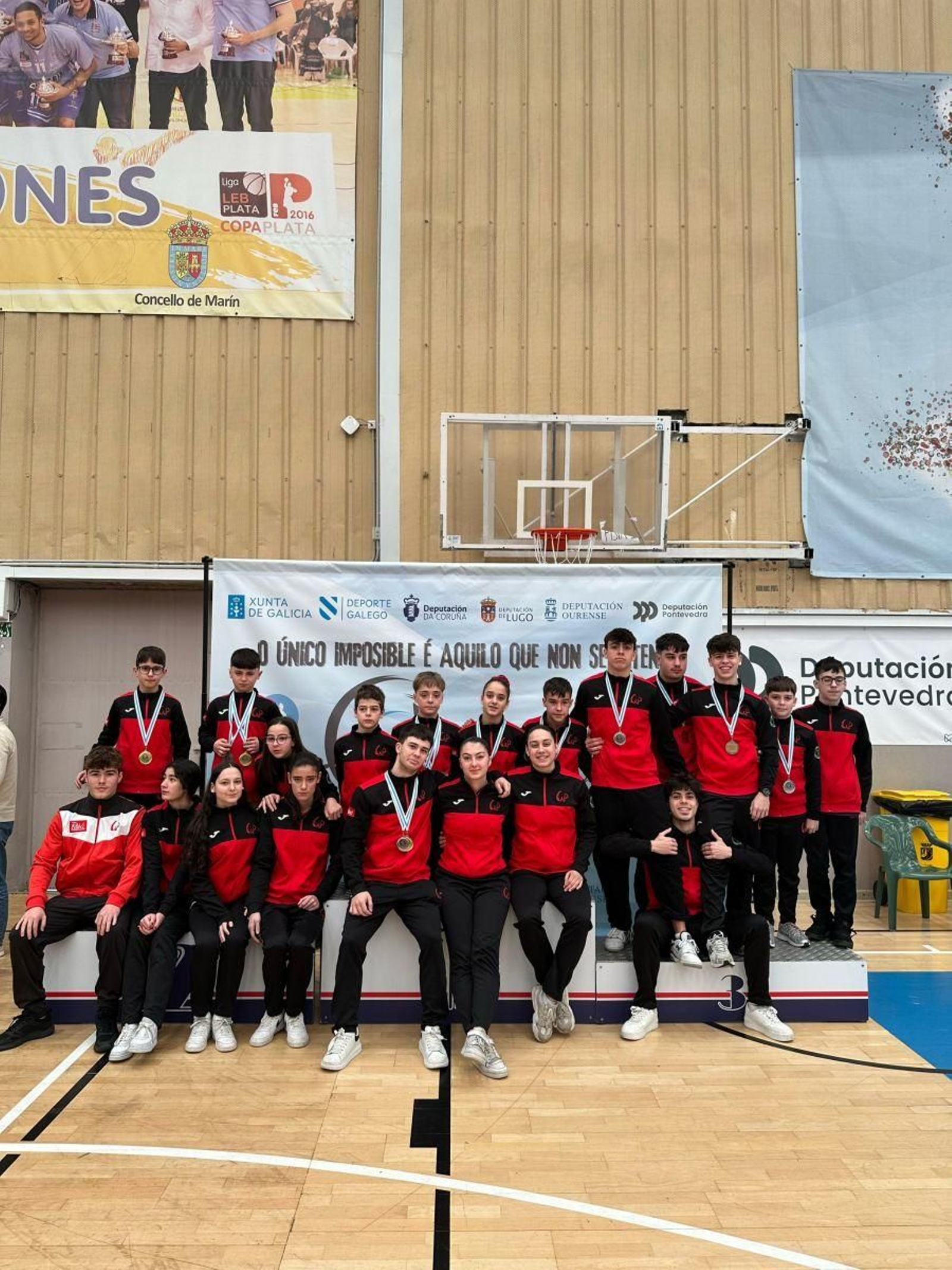 La amplia y destacada representación del Club Ximnasia Pavillón en esta Copa Galicia Internacional.