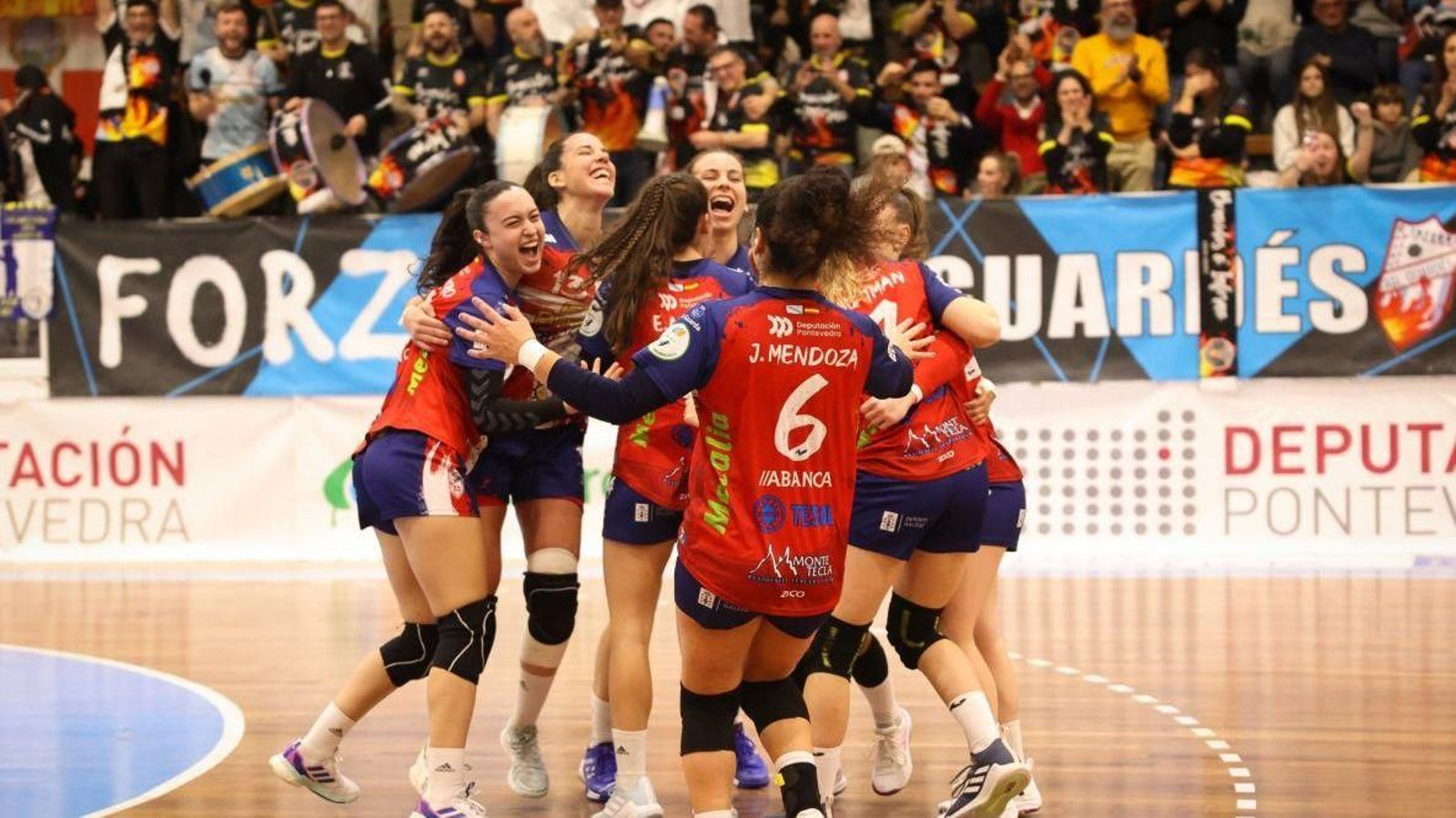 El actual Guardés es el sólido líder de la Liga tras recuperar el exitoso espíritu de defender y correr.