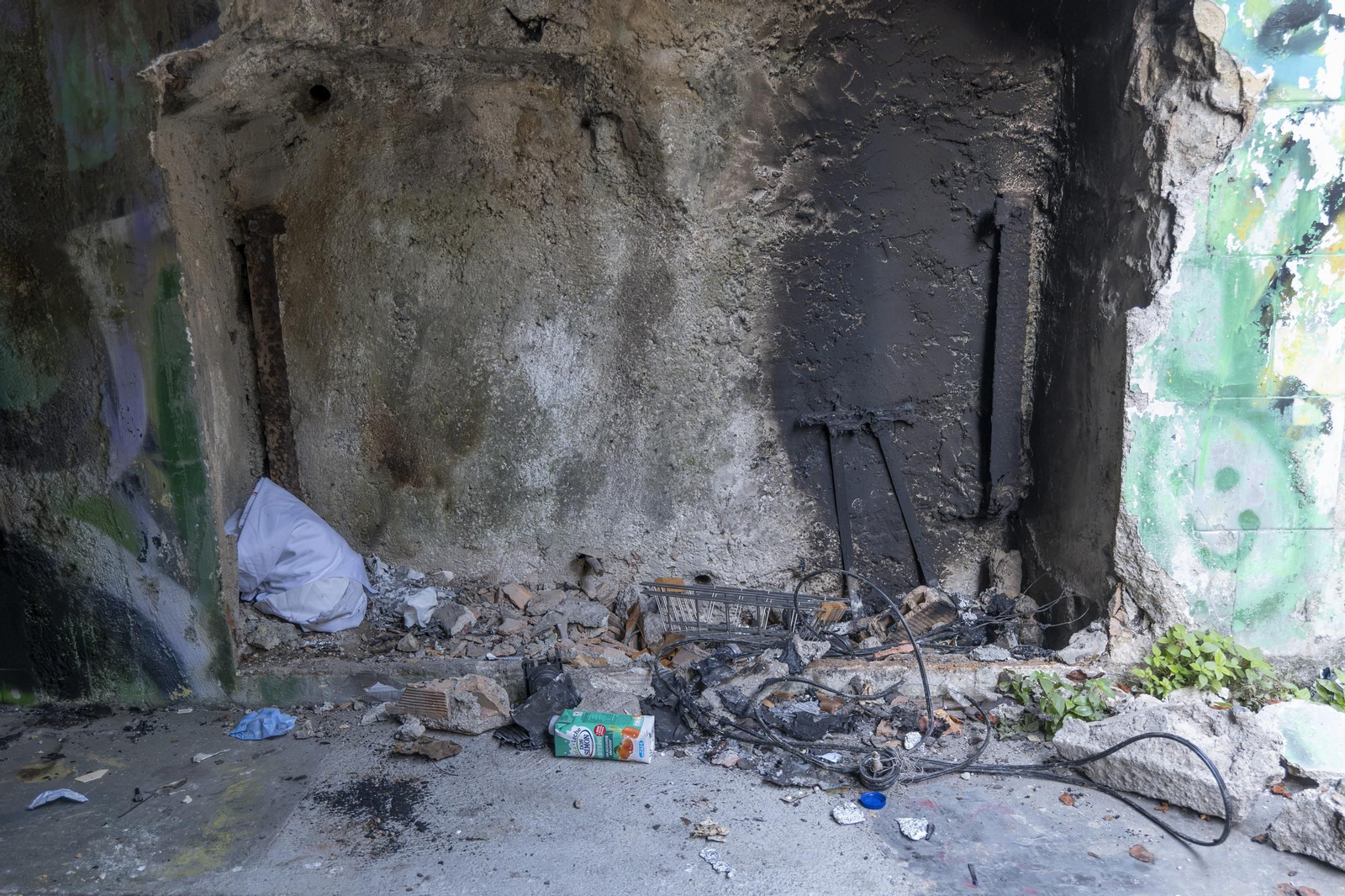 Galería | La vida bajo tierra en el túnel de la estación Empalme de Ourense