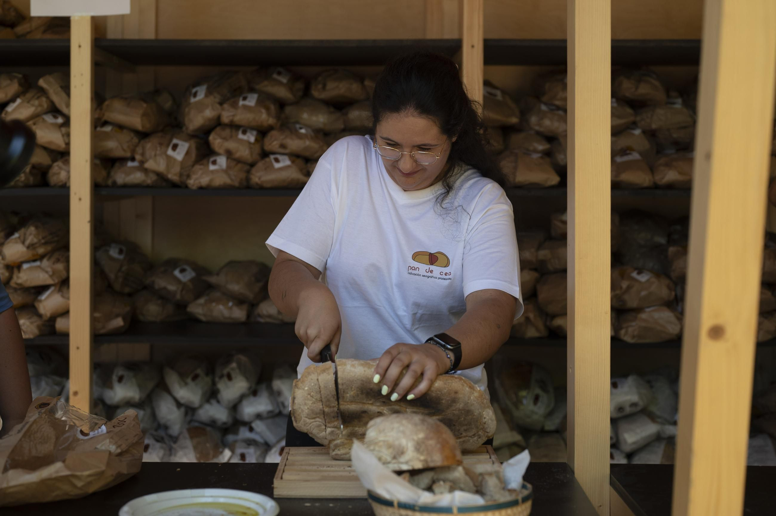 Galería | Cea disfruta de la Festa do Pan de Cea bajo un intenso calor