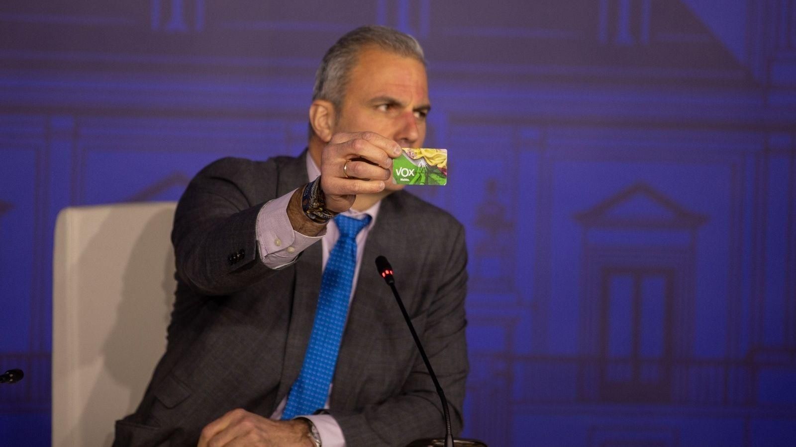 Vox abre expediente a los concejales que apoyan a Ortega Smith en Madrid