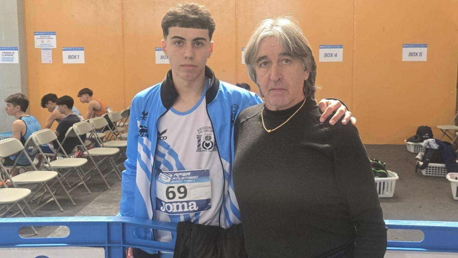 Fito Fernández, junto a su pupilo Xoel, campeón de España sub-16.