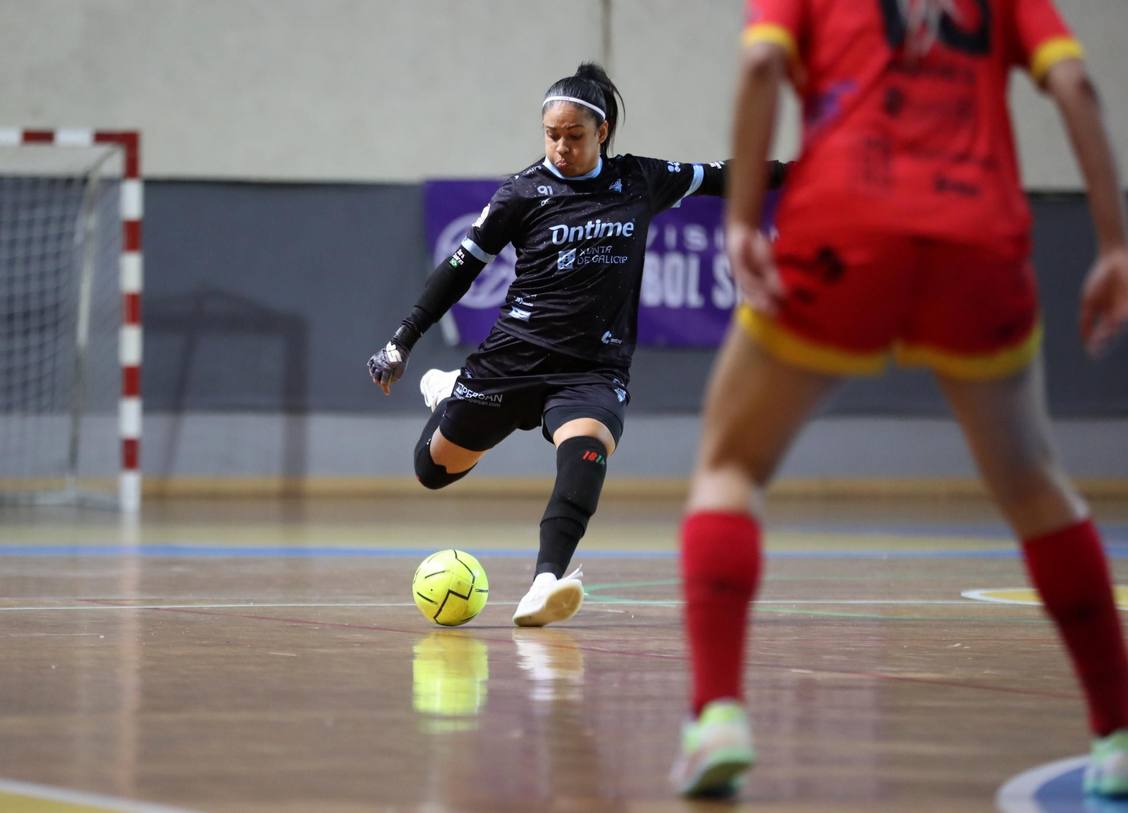 Galería | Empate en el derbi gallego entre el Ourense Ontime y FSF Castro