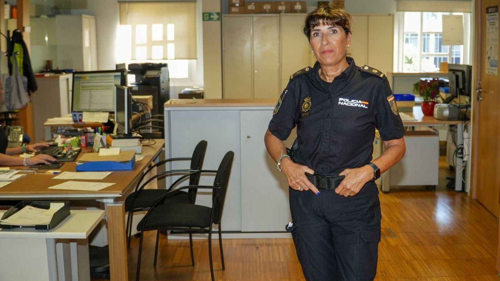 La secretaria general de Comisaría, inspectora jefe Esther Aren, en las dependencias de López Mora.