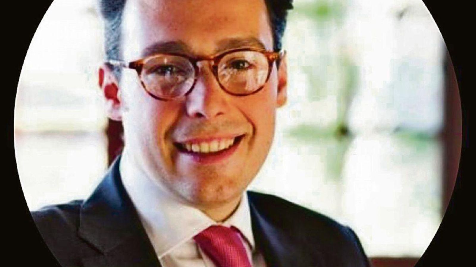 Pablo Guijarro, Abogado civil y mercantil.