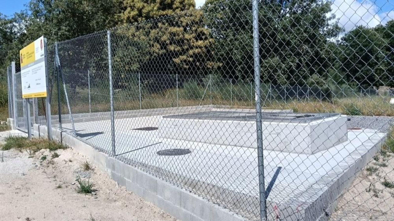 Obras da depuradora recentemente construída.