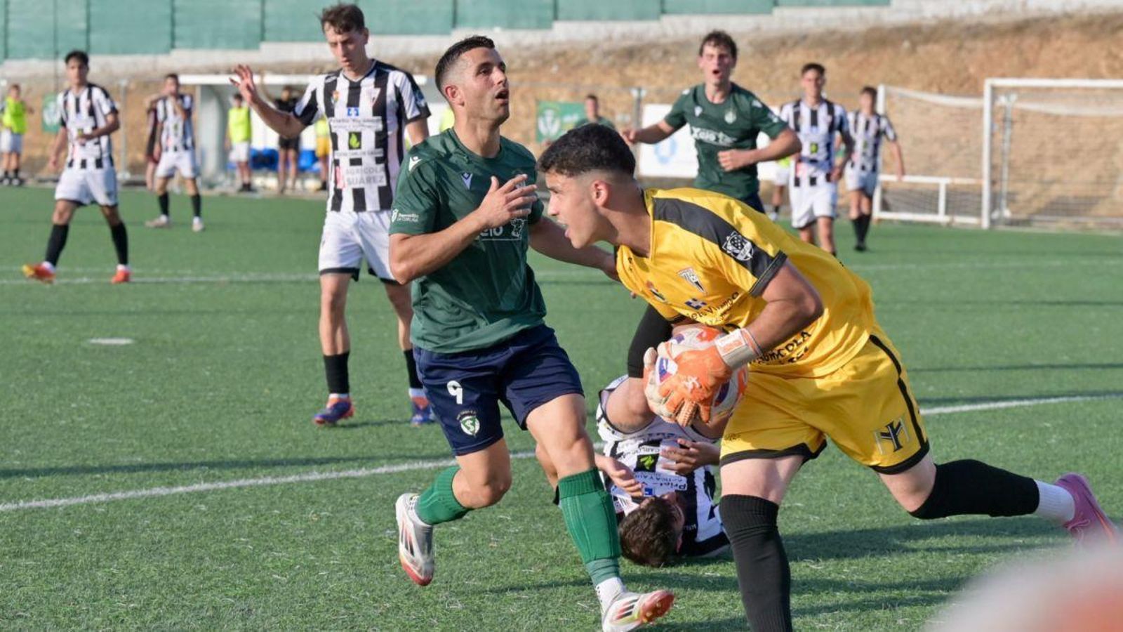 Bruno Pío fue el héroe del Antela con su parada en la tanda de penaltis.