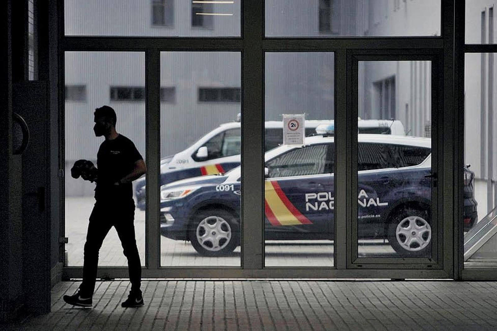 Cuartel coruñés de Lonzas, en donde se encuentran recluidos los tres detenidos por el crimen de Samuel.