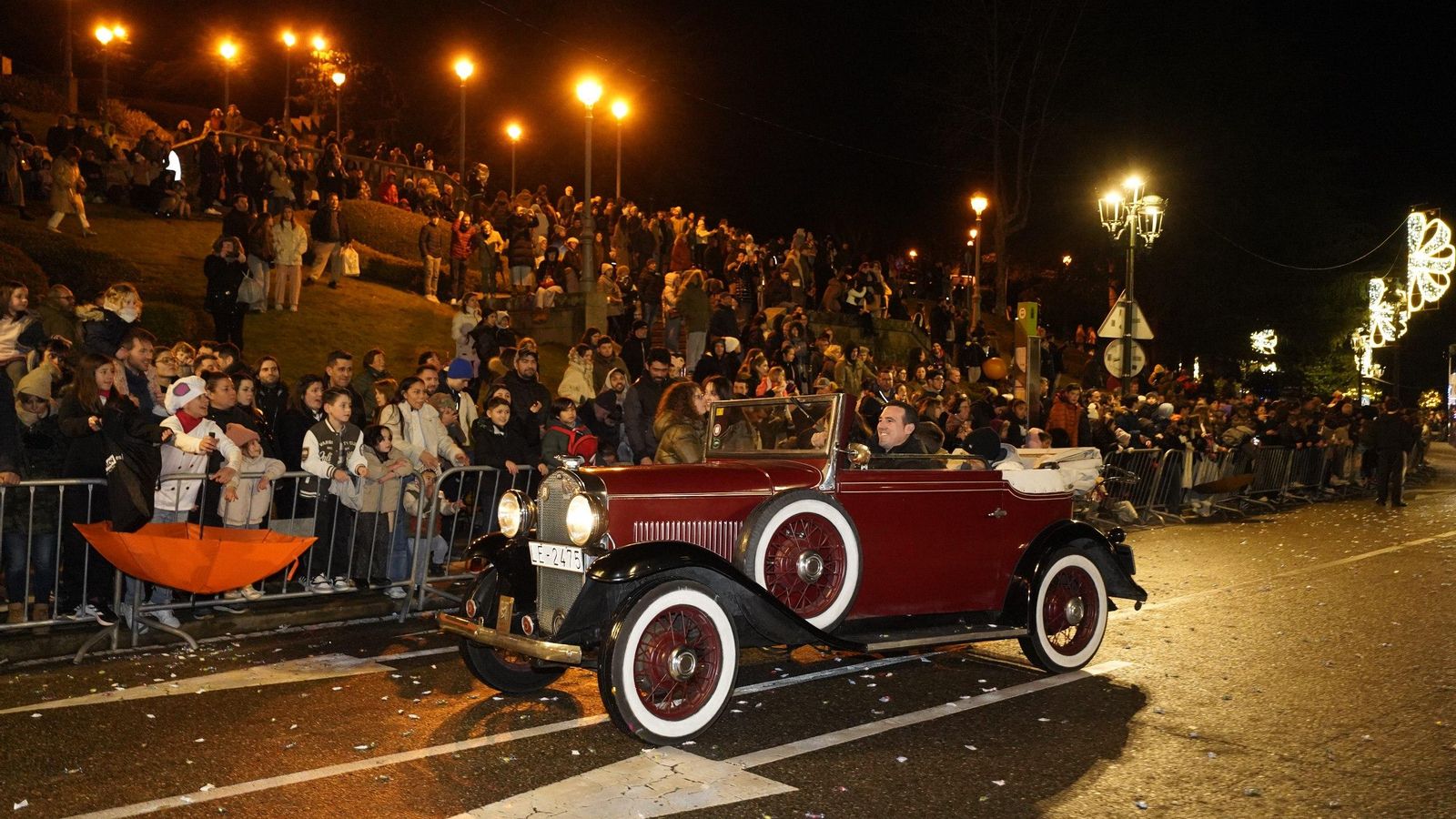 Galería | La Cabalgata de Reyes llena la ciudad de magia