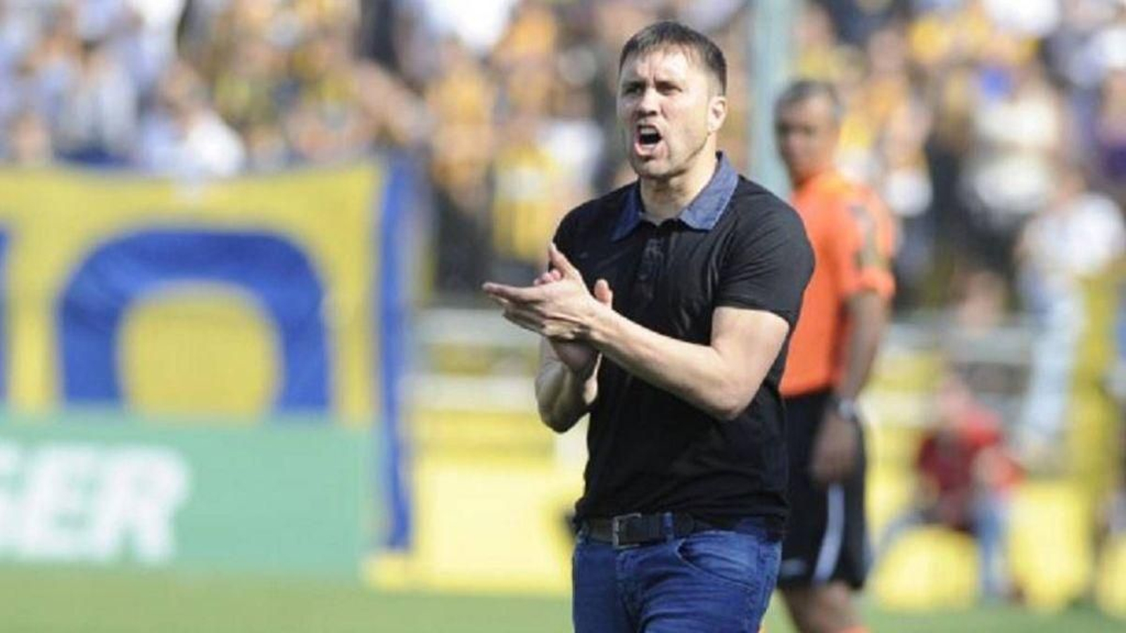 El técnico argentino, y excéltico como jugador, Chacho Coudet.