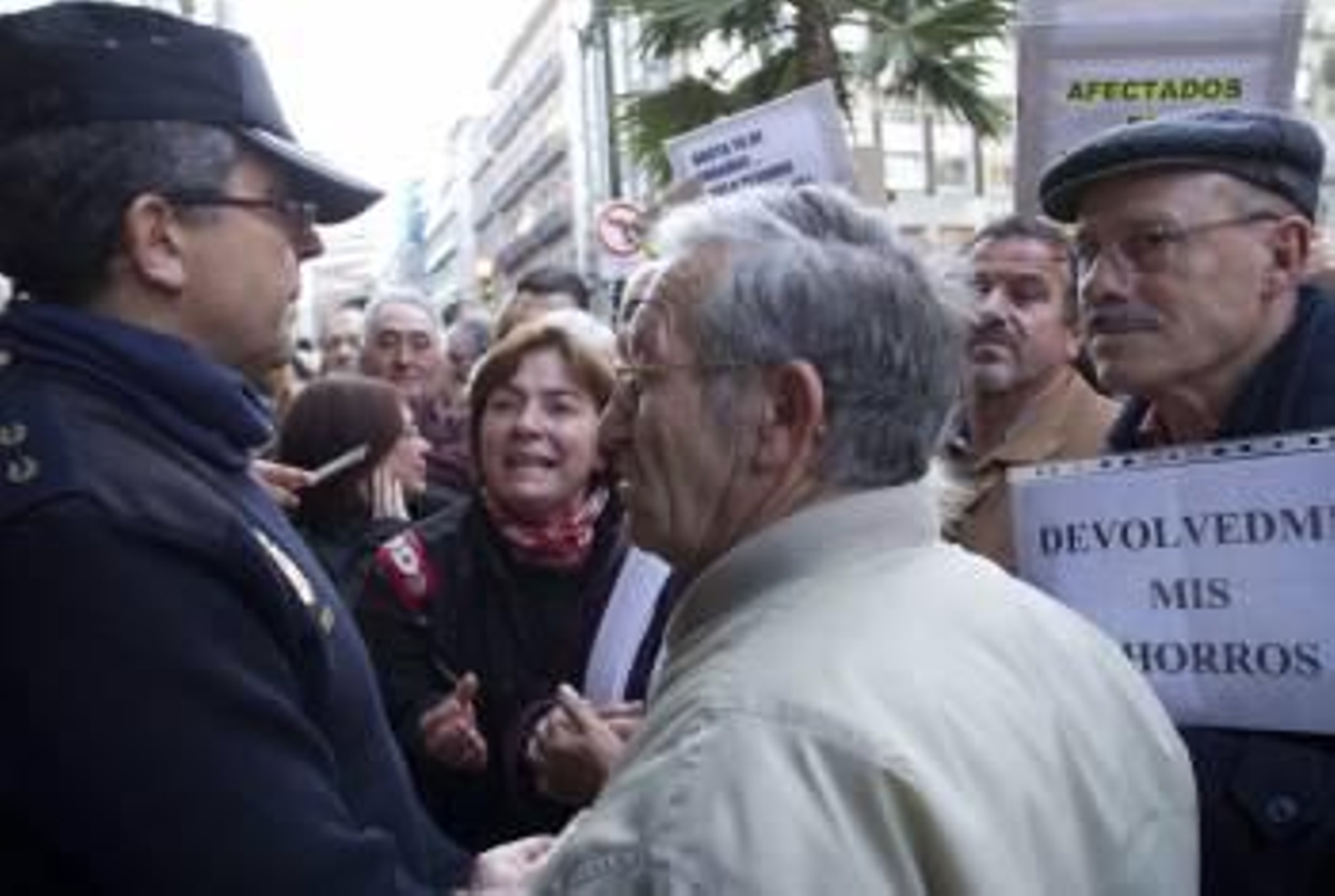 Afectados de Vigo (Foto: EFE)