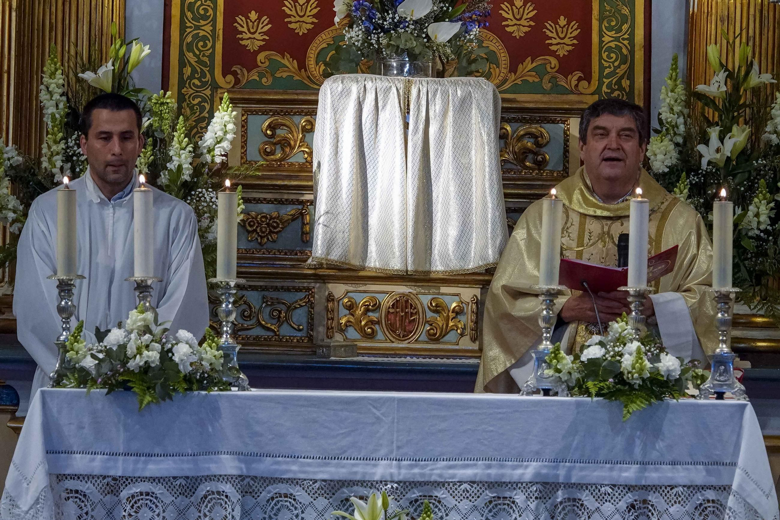 Galería | La Procesión del Encuentro de Bouzas despide la Semana Santa