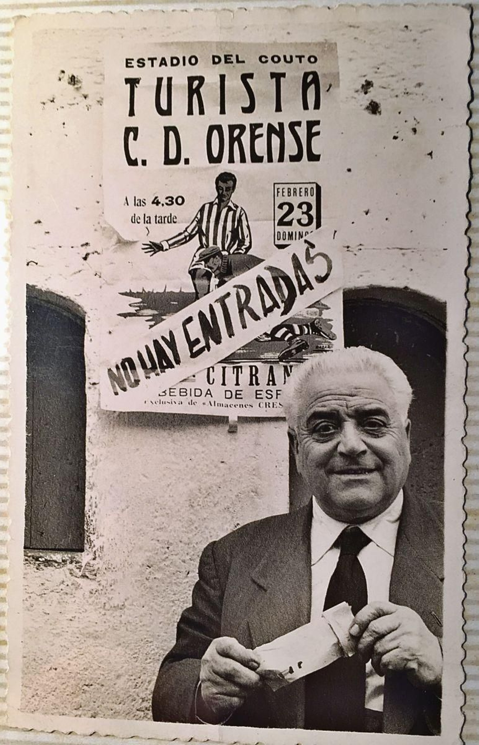 Juan Rego, durante muchos años encargado de la venta de entradas del fútbol ourensano.