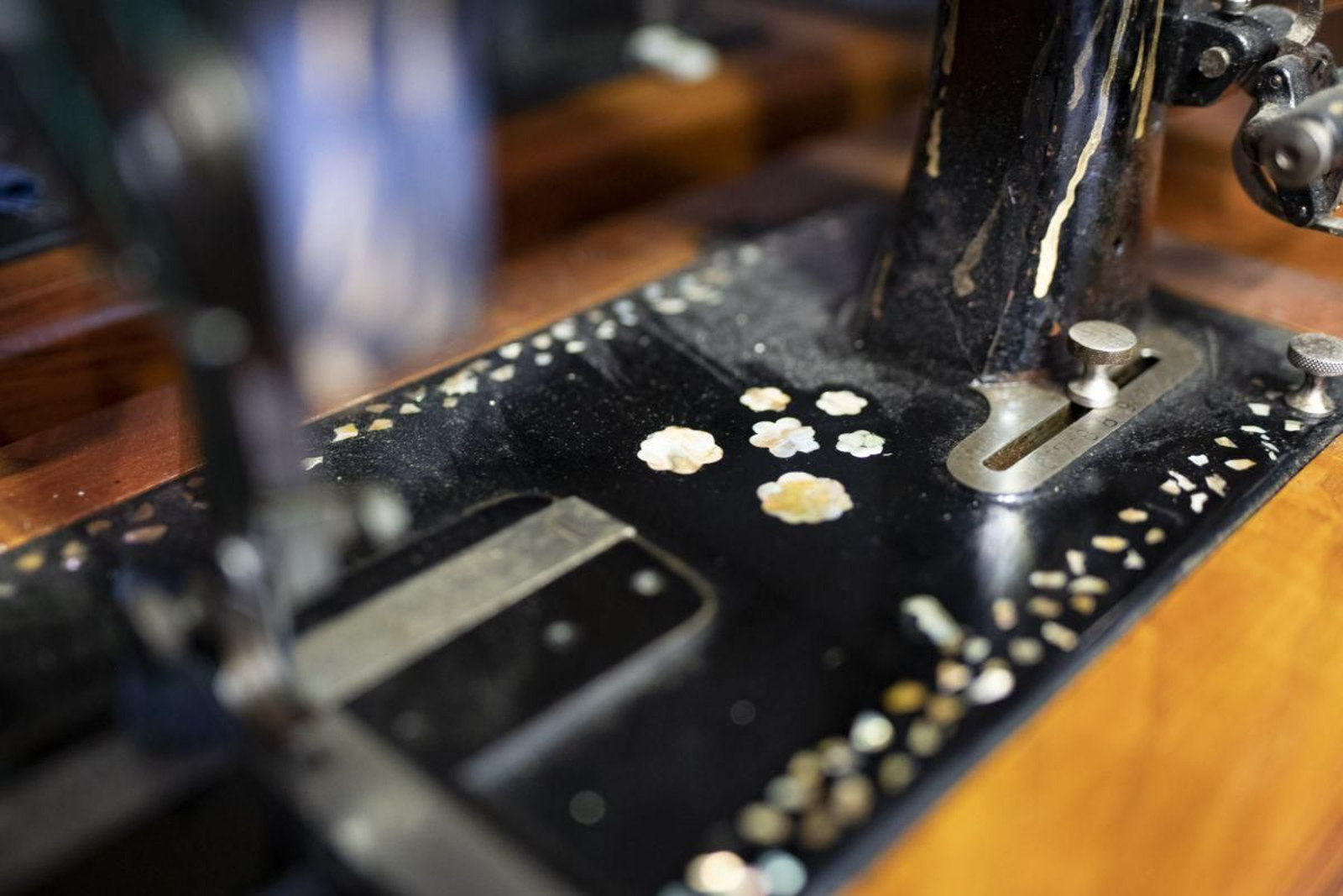 Galería | El placer de coser en una hermosa y cuidada máquina